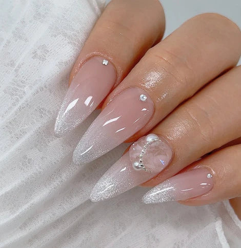 Nailbayo Doi Silver Magnetic Gel (Magnetic/Cateye)