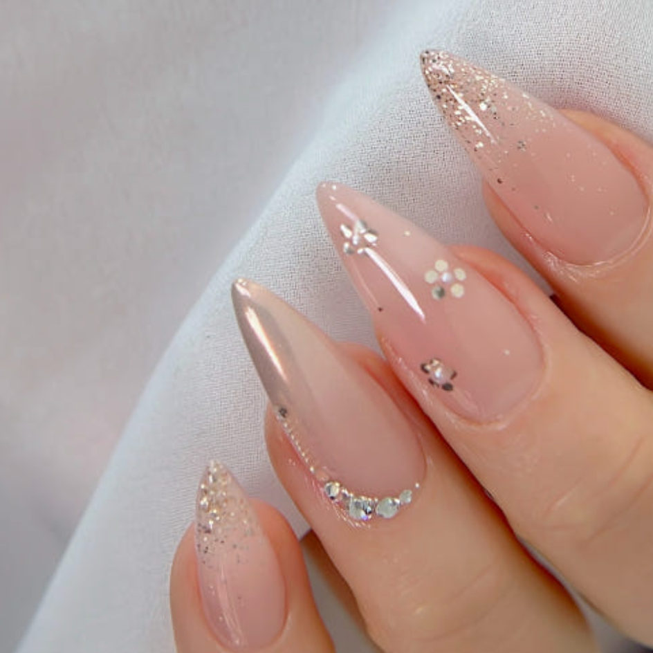 Nailbayo Doi Beige Gold Glitter Gel